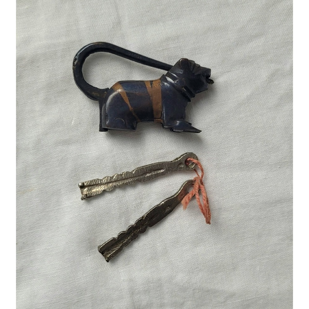Antique Figural Dog Padlock with Keys Tibetan Chinese Puzzle Trick Lock Metal